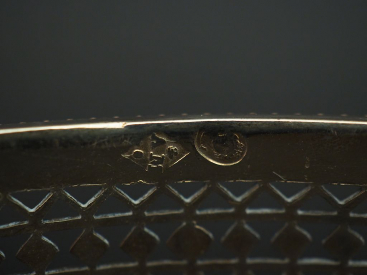 	Sucrier de style Empire en argent et cristal, poinçon au Coq, à décor