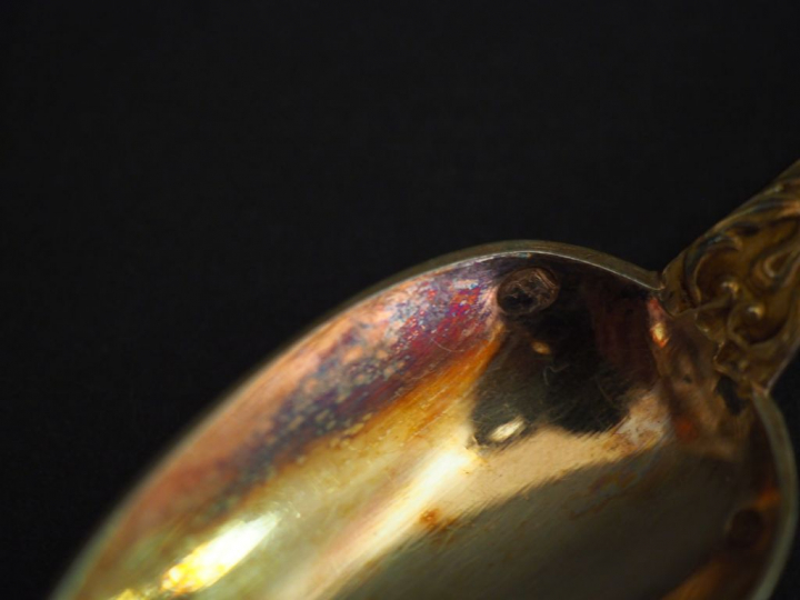 Suite de six cuillères à dessert en argent, poinçon Minerve, modèle à 