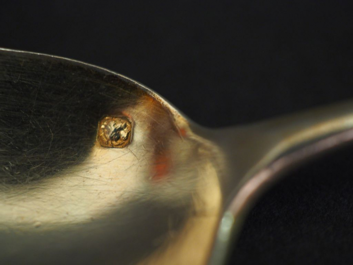 Suite de sept cuillères à café en argent, poinçon Minerve, modèle unip