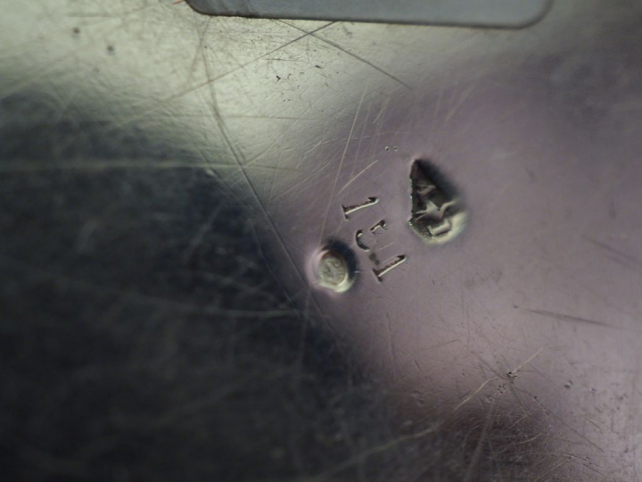 Casserole à bec verseur Art Nouveau en argent, à décor de feuilles de 