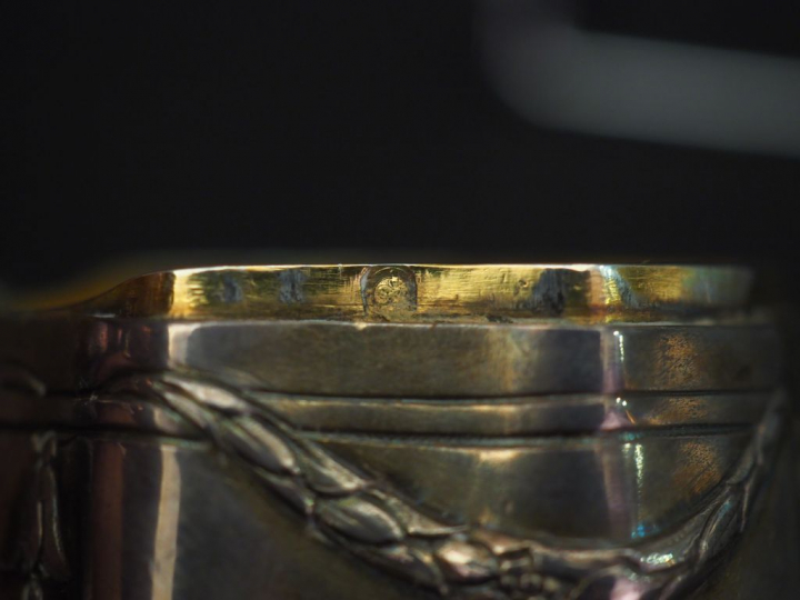 Ensemble comprenant :  - un taste vin en argent, poinçon Minerve. Pris