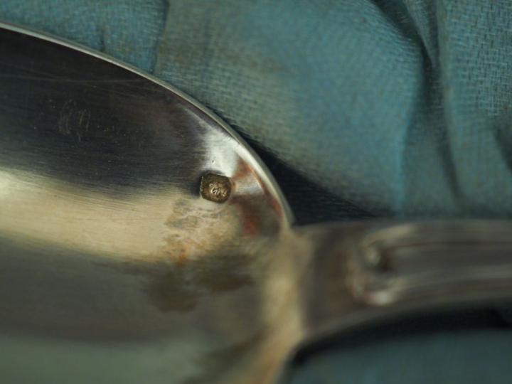 Couvert de naissance de style Louis XVI en argent, poinçon Minerve. Gr