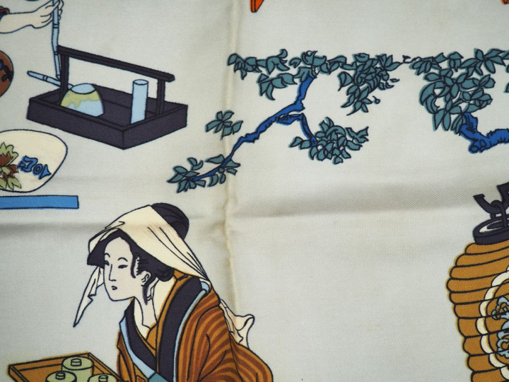 HERMES  Carré en soie "Geisha", Japon 1964. Dessin de Marie-Françoise 
