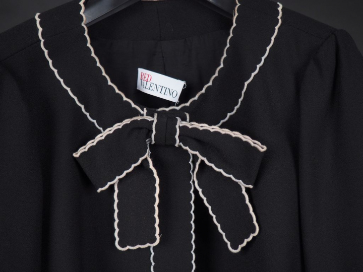 RED VALENTINO Veste noire à col, en polyester, laine et élasthane, à d