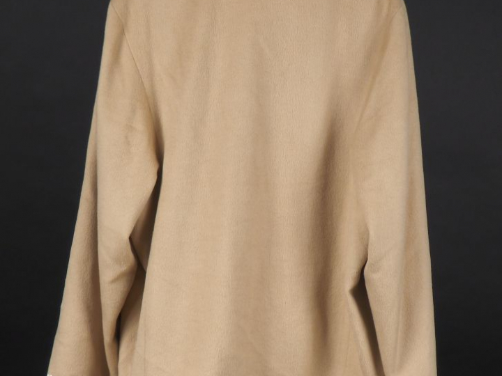 EMANUEL UNGARO Veste crème à col rond, à décor d'un galon blanc, en an