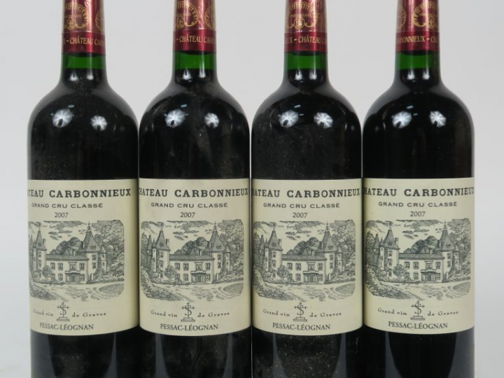 4 BOUTEILLES CHÂTEAU CARBONNIEUX GCC GRAVES - 2007