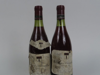 Vente aux enchères 2 BOUTEILLES VOLNAY 1er CRU 'LES BROUILLARDS' GEORGES GLANTENAY - 1983