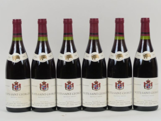 Vente aux enchères 6 BOUTEILLES NUITS ST GEORGES LES CAVES DE HAUTES COTES - 1990