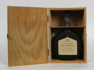 Vente aux enchères 1 BOUTEILLE ARMAGNAC CLES DES DUCS 'GRANDE RESERVE' 21 ANS D'AGE - CBO
