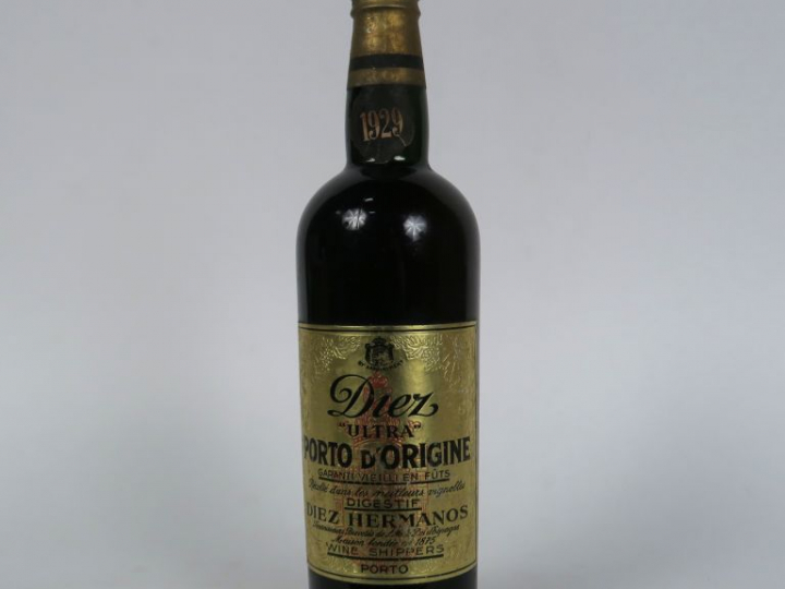 1 BOUTEILLE PORTO DIEZ 'Ultra' DIEZ HERMANOS - 1929