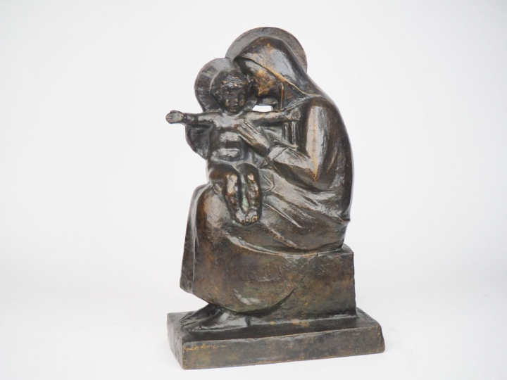 G. GRANYS. "Vierge à l'enfant" Sculpture en bronze à patine brune.  Fo