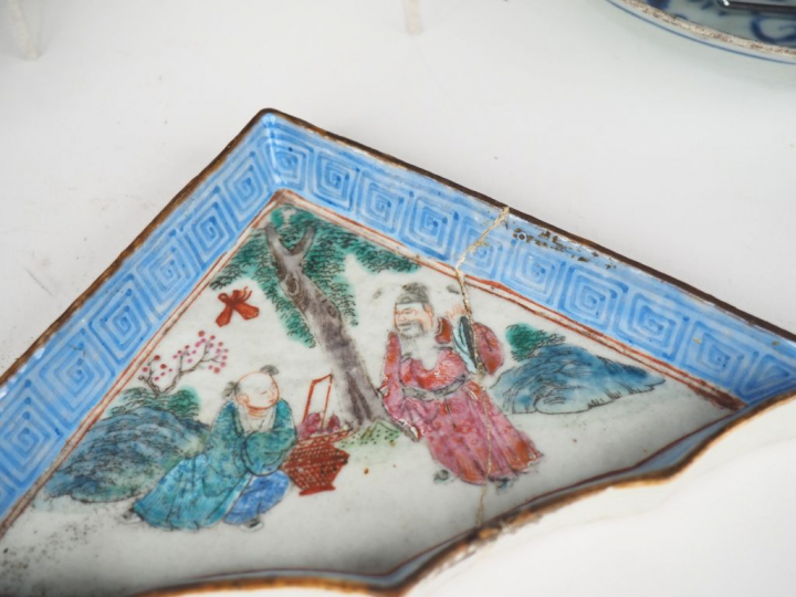 Chine, XIXe siècle et début XXe siècle,  Ensemble comprenant :  - une 