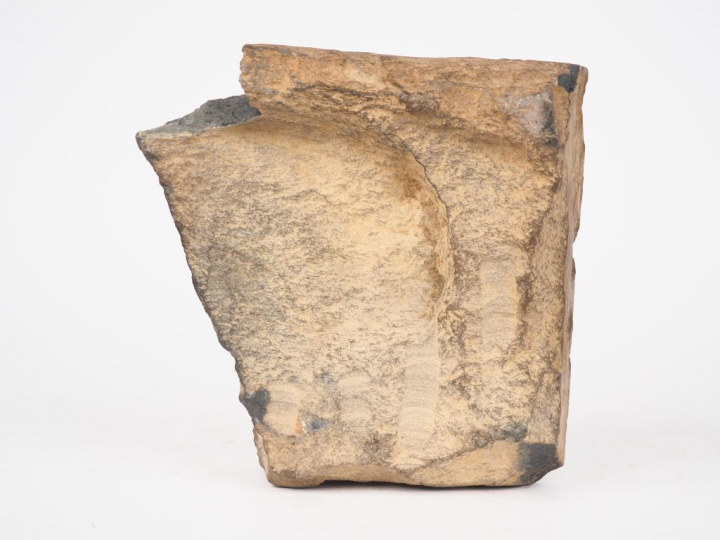 Gandhara, II-IIIe siècle Kushan,  Fragment en grès beige d’une frise r