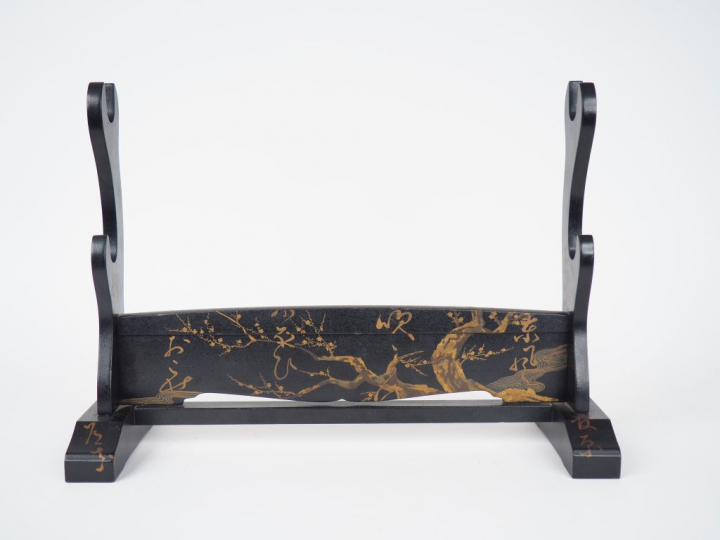 Japon, vers 1900. KATANA-KAKE Porte sabres à deux niveaux, en bois laq