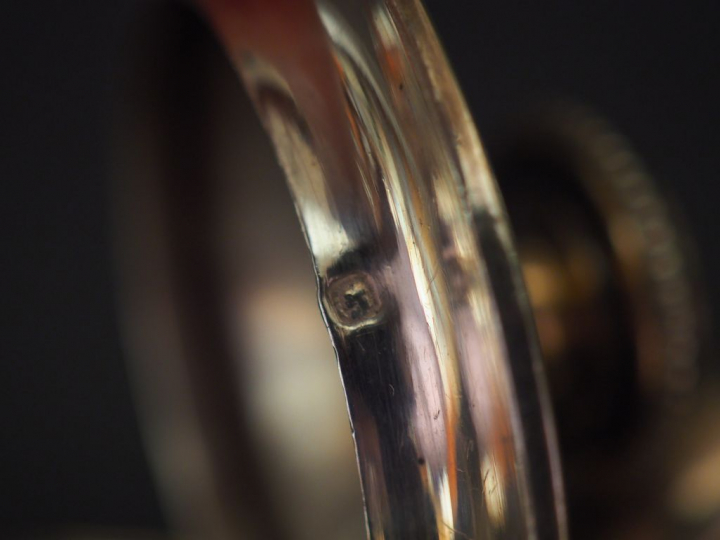 Théière en argent de style Louis XVI en argent, poinçon Minerve, à déc