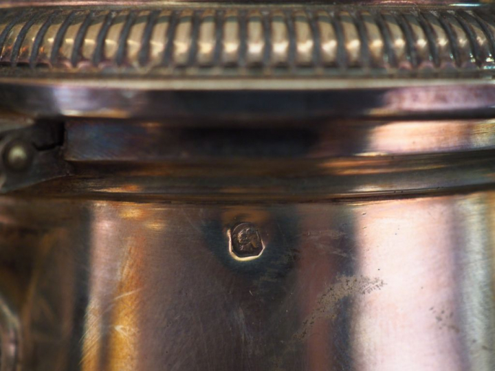 	Service trois pièces en argent, poinçon Minerve, à décor de palmettes