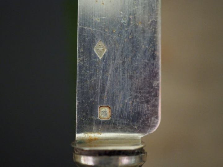 Partie de ménagère en argent, poinçon Minerve, à décor d'entrelacs et 