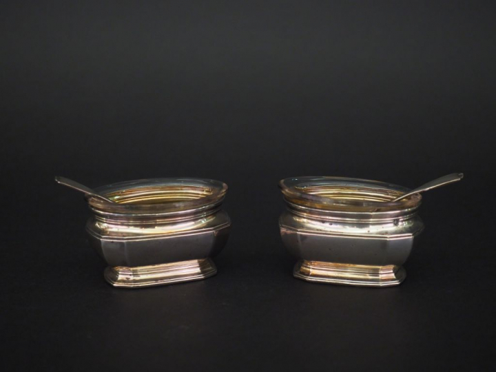 Paire de salerons de style Art déco en argent, poinçon Minerve, et leu