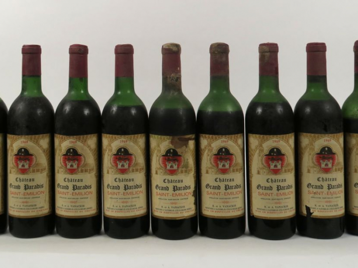 9 BOUTEILLES CHÂTEAU GRAND PARADIS SAINT EMILION - 1969 - 1 LB/2 HEP/3