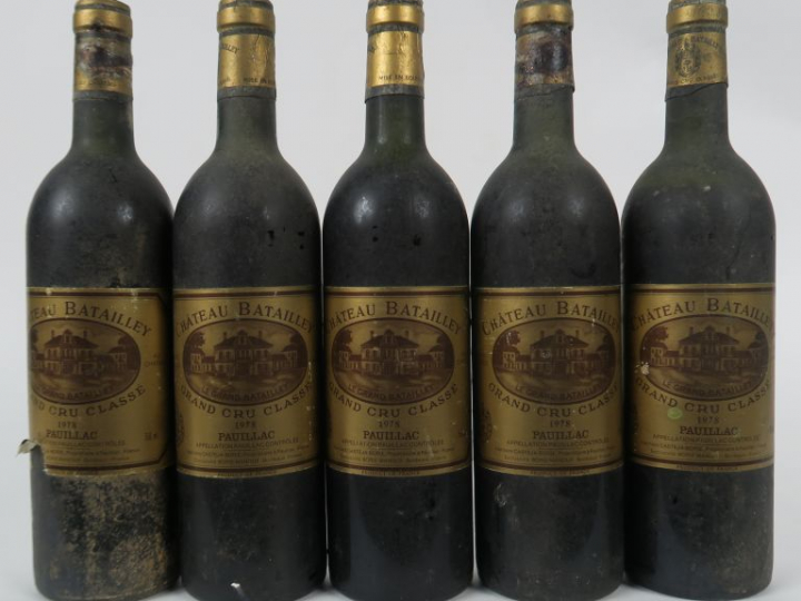 5 BOUTEILLES CHÂTEAU BATAILLEY GCC PAUILLAC - 1978 - 1 LB/2 HEP/1 MEP/