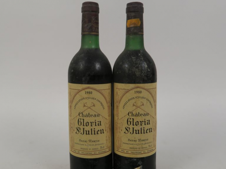 2 BOUTEILLES CHÂTEAU GLORIA SAINT JULIEN - 1980 - 2 BG/BS