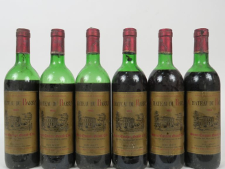 Vente aux enchères 6 BOUTEILLES CHÂTEAU DU BARRY GC SAINT ÉMILION - 1982 - 1 HEP/2 MEP/3 
