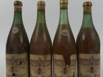 Vente aux enchères 4 BOUTEILLES POUILLY FUISSE CHANUT FRERES - 1946 - 2 PRESUMEES - 4,5 C