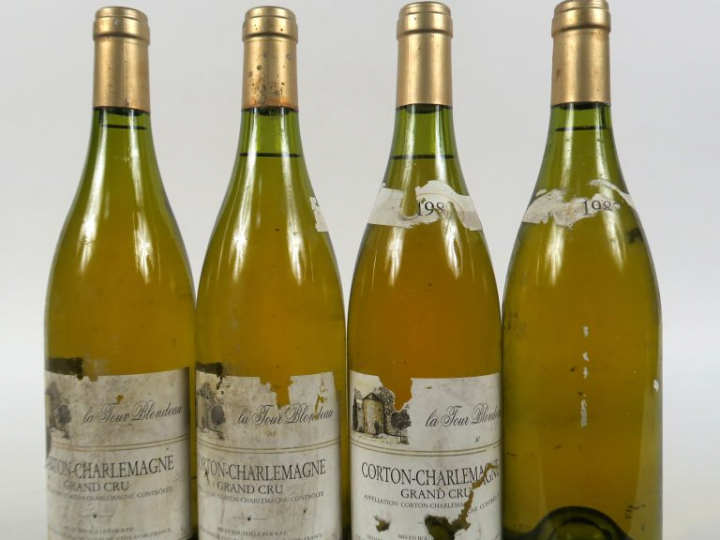 4 BOUTEILLES CORTON CHARLEMAGNE LA TOUR BLONDEAU GC - PRESUMEES 1987 -