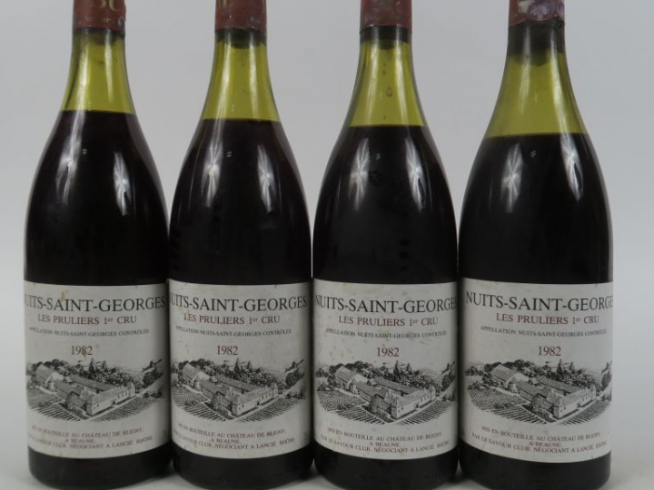 4 BOUTEILLES NUITS SAINT GEORGES LES PRULIERS 1er CRU - 1982 - 3 à 4,5