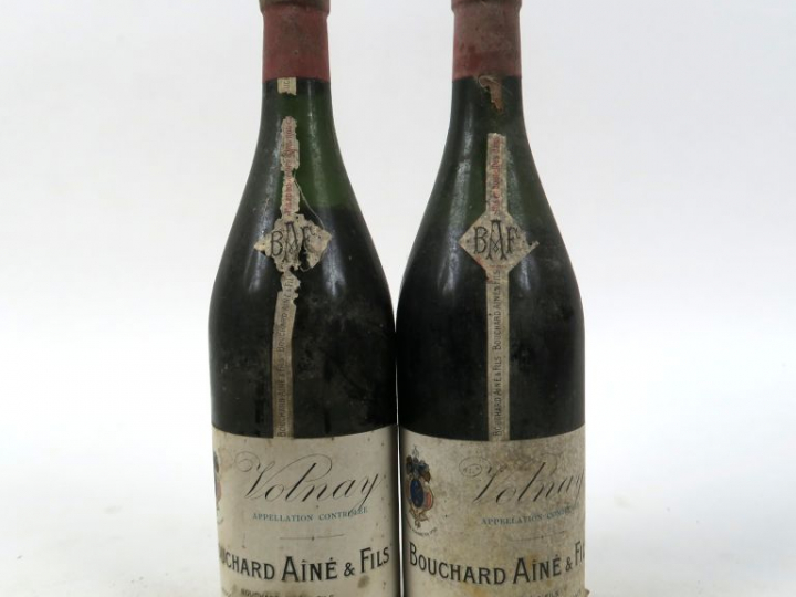 2 VIEILLES BOUTEILLES VOLNAY BOUCHARD AINE   FILS - 5,5 CM/6,5 CM/ES/E