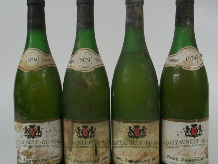 4 BOUTEILLES CHÂTEAUNEUF DU PAPE 'LES CEDRES' PAUL JABOULET AINE - 197