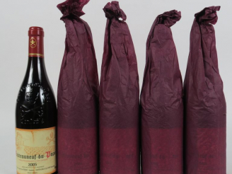 Vente aux enchères 5 BOUTEILLES CHÂTEAUNEUF DU PAPE EARL JEAN ET JEAN-PAUL VERSINO - 2005