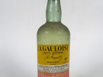 Vente aux enchères 1 BOUTEILLE LA GAULOISE R. REQUIER 40° - ETLA
