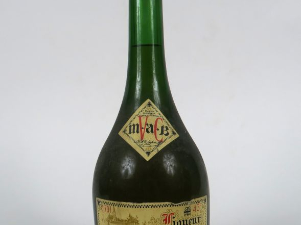 1 BOUTEILLE LIQUEUR LA VIEILLE CURE 43°