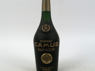 Vente aux enchères 1 BOUTEILLE COGNAC NAPOLEON CAMUS LA GRANDE MARQUE
