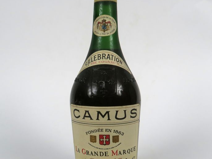 1 BOUTEILLE COGNAC LA GRANDE MARQUE CELEBRATION CAMUS 40° - ETLA