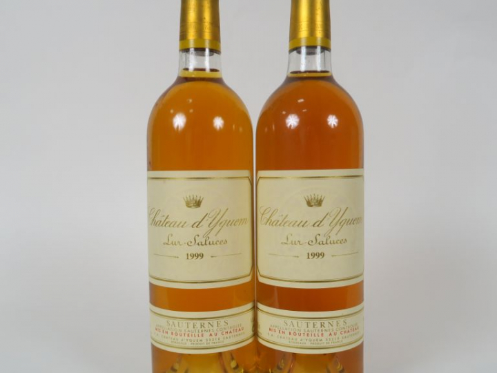 2 BOUTEILLES CHÂTEAU D'YQUEM 1er CCS SAUTERNES - 1999