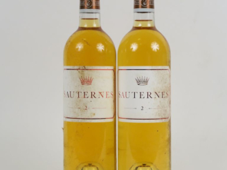 Vente aux enchères 2 BOUTEILLES '2' DU CHÂTEAU D'YQUEM SAUTERNES - ELT