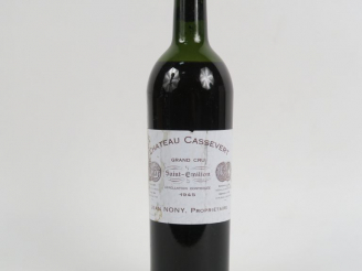 Vente aux enchères 1 BOUTEILLE CHÂTEAU CASSEVERT GC ST EMILION - 1945 - MEP