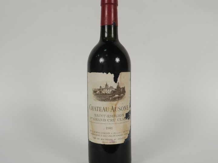 1 BOUTEILLE CHÂTEAU AUSONE 1er GCC SAINT EMILION - 1981 - BG/EA/ET