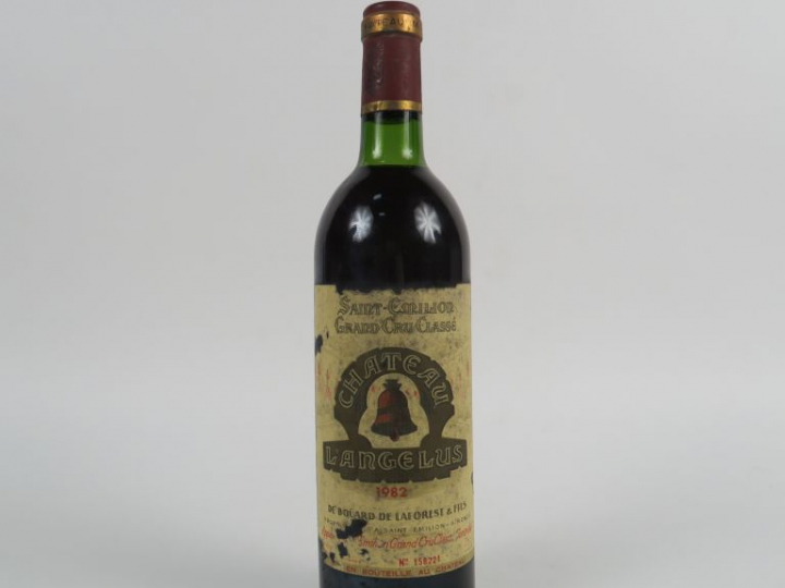 1 BOUTEILLE CHÂTEAU L'ANGELUS GCC SAINT EMILION - 1982 - BG/EA/ELS