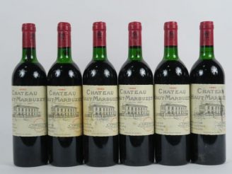 Vente aux enchères 6 BOUTEILLES CHÂTEAU HAUT MARBUZET ST ESTEPHE - 1990 - 5 LB/1 HEP/2 ET