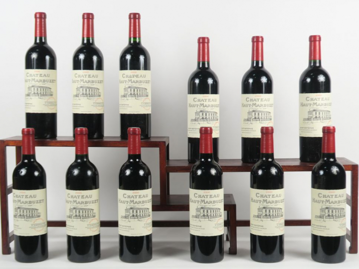 12 BOUTEILLES CHÂTEAU HAUT MARBUZET ST ESTEPHE - 2000 - CBO