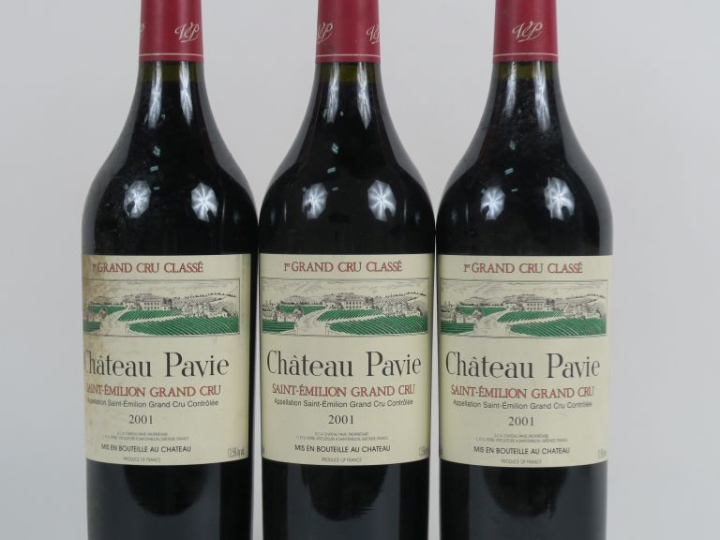 3 BOUTEILLES CHÂTEAU PAVIE 1er GCC ST EMILION - 2001 - 1 ELT