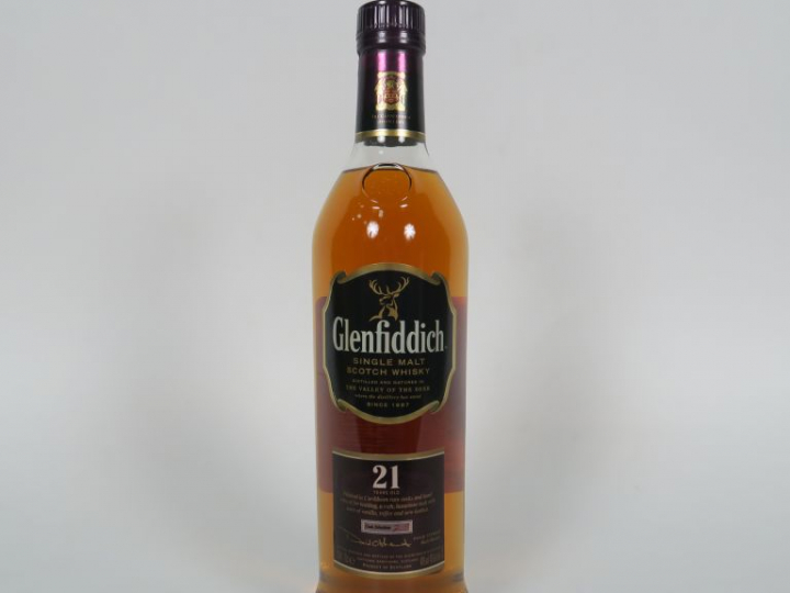 1 BOUTEILLE GLENFIDDICH (70cl/40°) 'Carribean Rum Cask Finish' Emboute