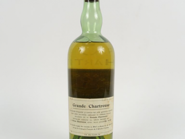1 BOUTEILLE CHARTREUSE JAUNE TARRAGONE PÉRIODE 1936-1941