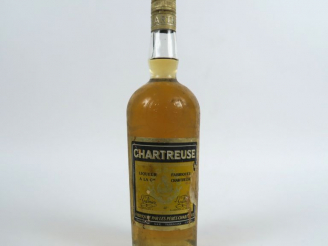 Vente aux enchères 1 BOUTEILLE CHARTREUSE JAUNE TARRAGONE PÉRIODE 1973-1985 - EA