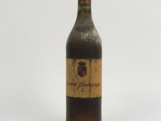 Vente aux enchères 1 VIEILLE BOUTEILLE GRANDE CHAMPAGNE