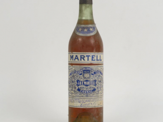 Vente aux enchères 1 VIEILLE BOUTEILLE COGNAC MARTELL '***' - CAPS ÉTAIN