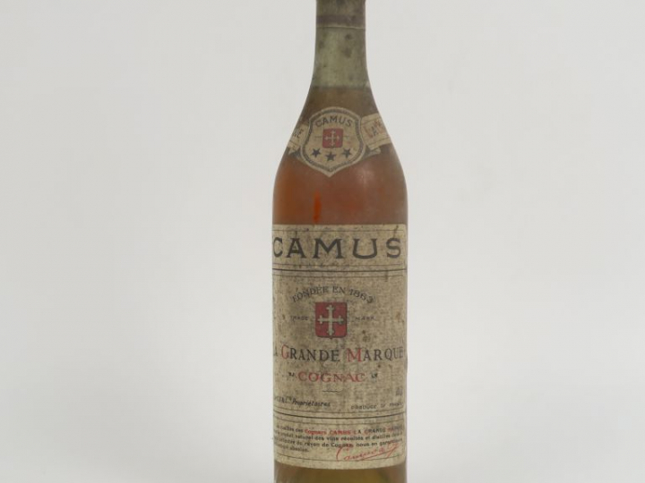 1 VIEILLE BOUTEILLE COGNAC CAMUS 'LA GRANDE MARQUE' - BS